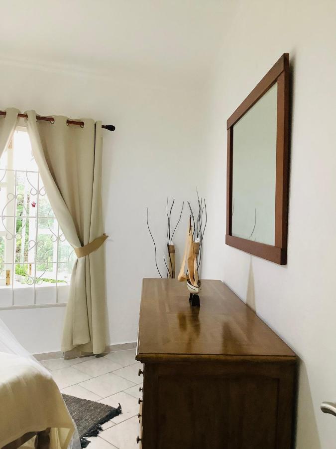 Epea Ocean View Apartment Tortoise Machabee Екстер'єр фото